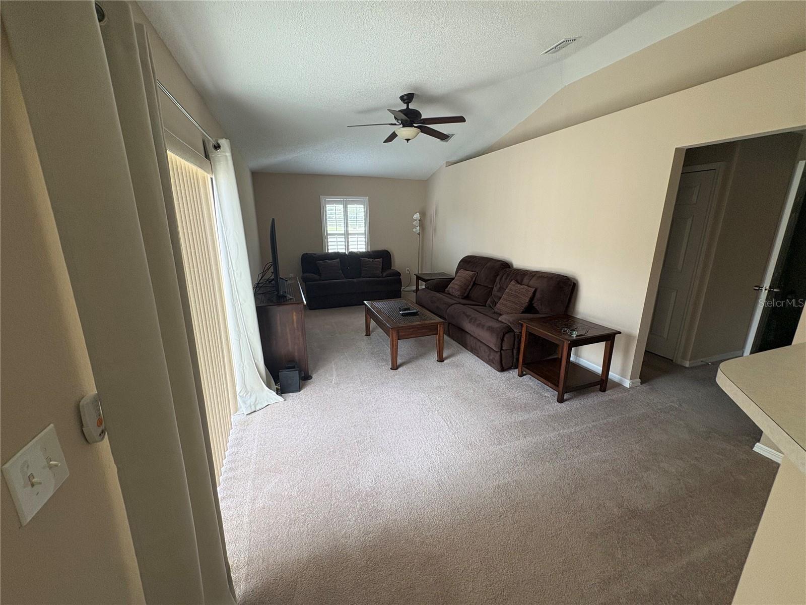 QUEENS COVE PH 04 - Residential