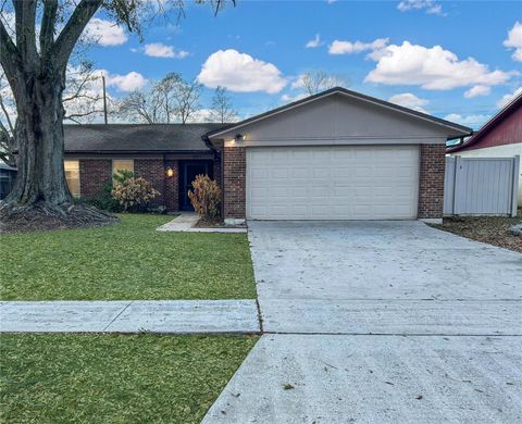 Photo of 1815 Lowry Avenue, Lakeland, FL 33801 (MLS # TB8477728)