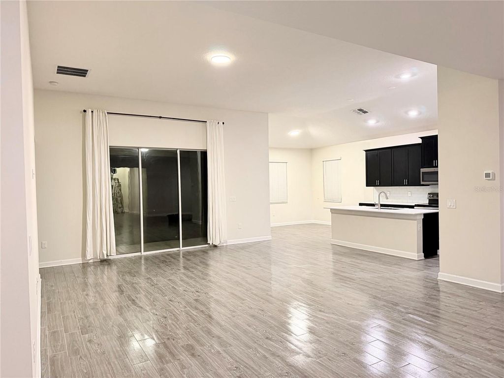 Photo of 2065 Camden Loop, Davenport, FL 33837 (MLS # S5145801)