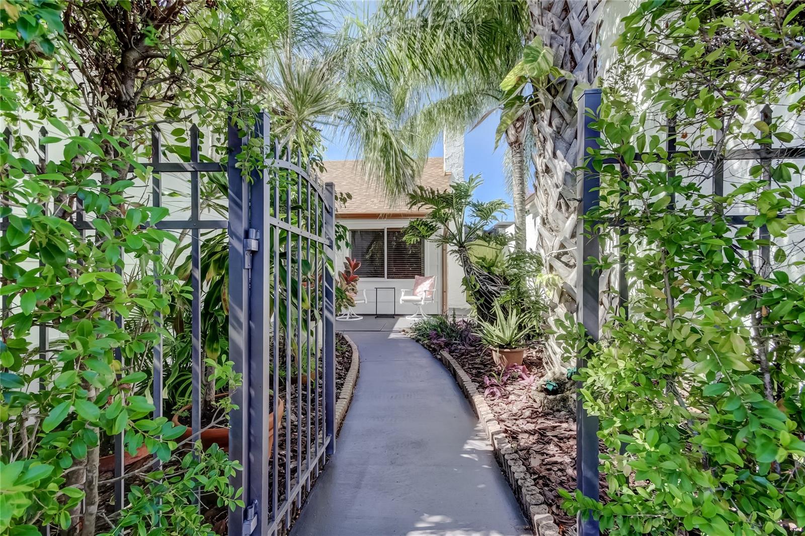 BEACON WOODS VILLAGE - Residential