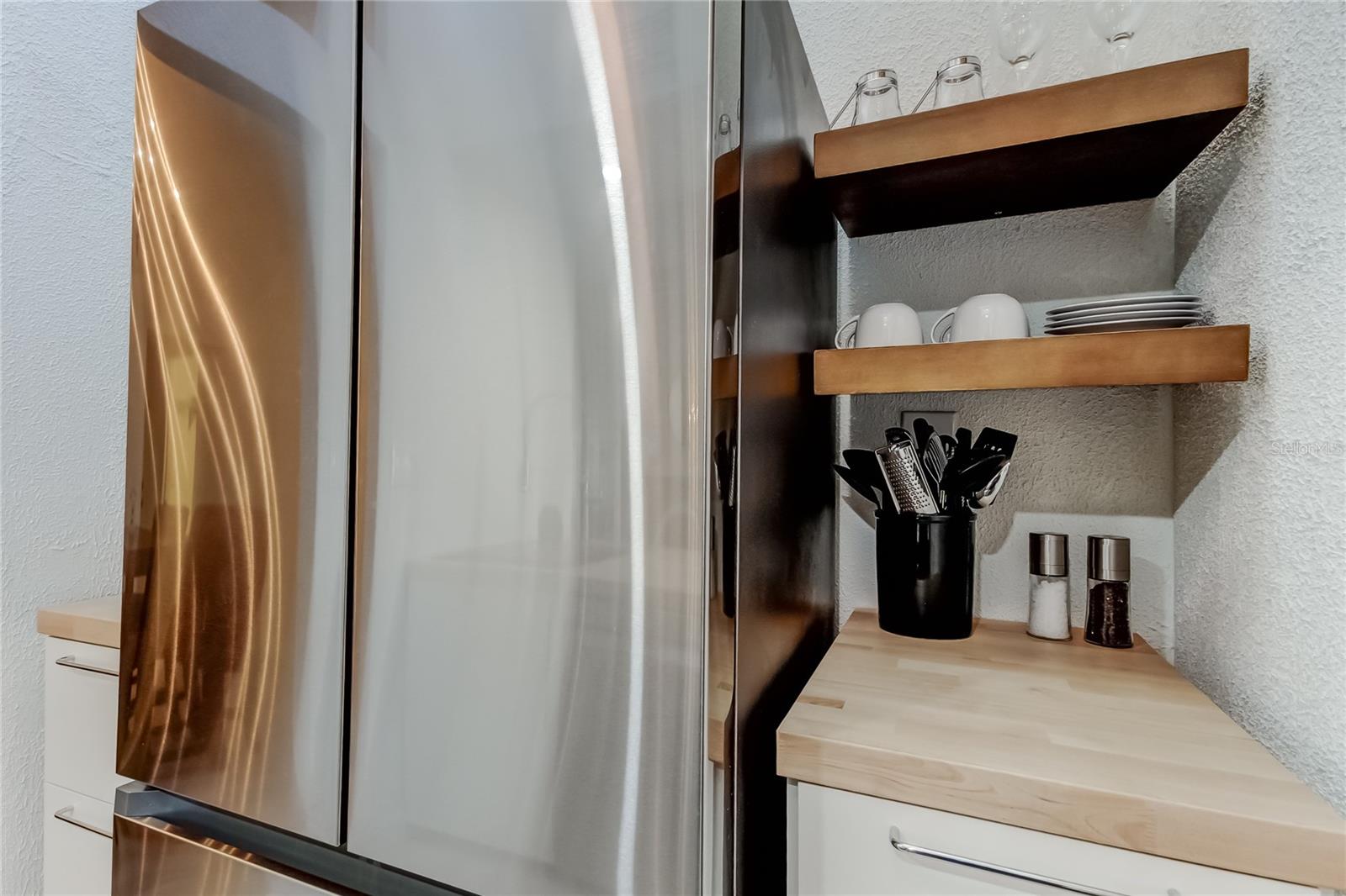 BEACON WOODS VILLAGE - Residential