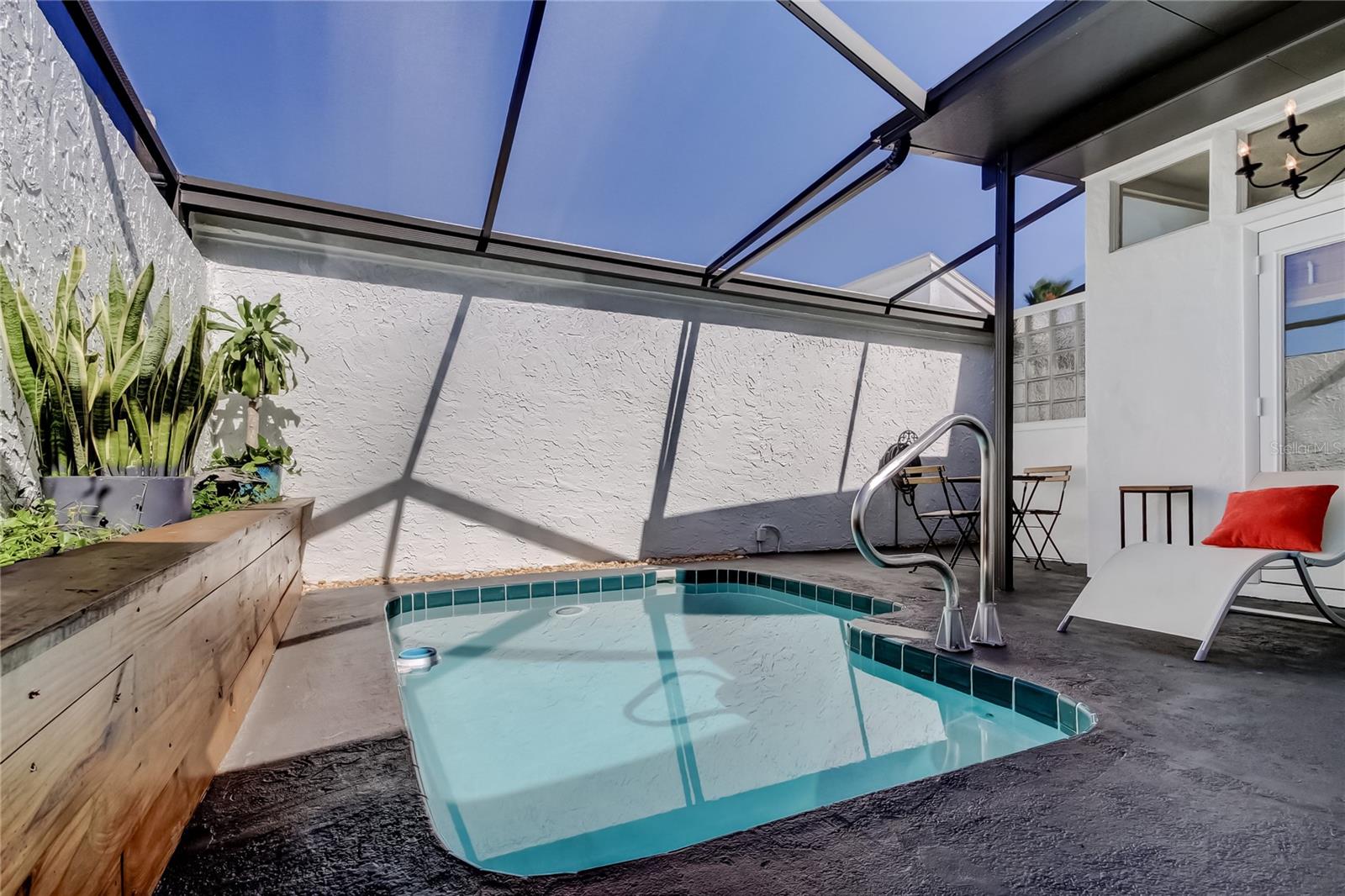 BEACON WOODS VILLAGE - Residential