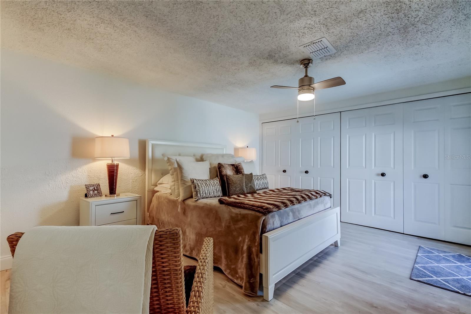 BEACON WOODS VILLAGE - Residential