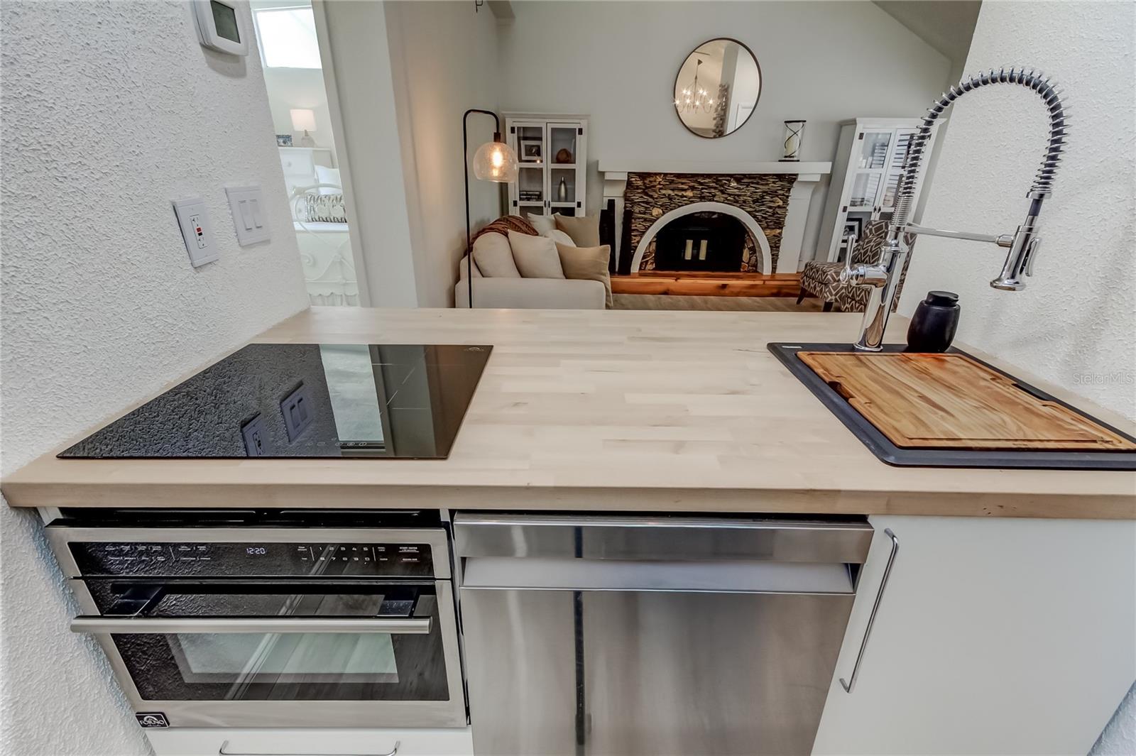 BEACON WOODS VILLAGE - Residential