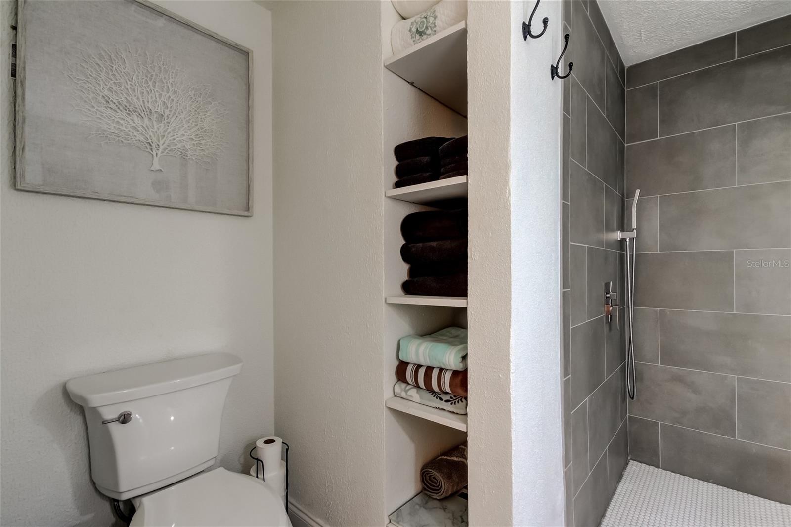 BEACON WOODS VILLAGE - Residential