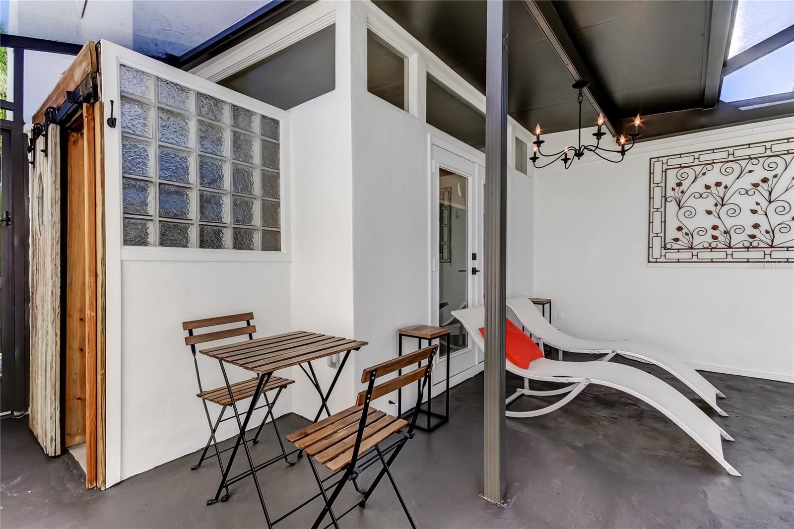 BEACON WOODS VILLAGE - Residential