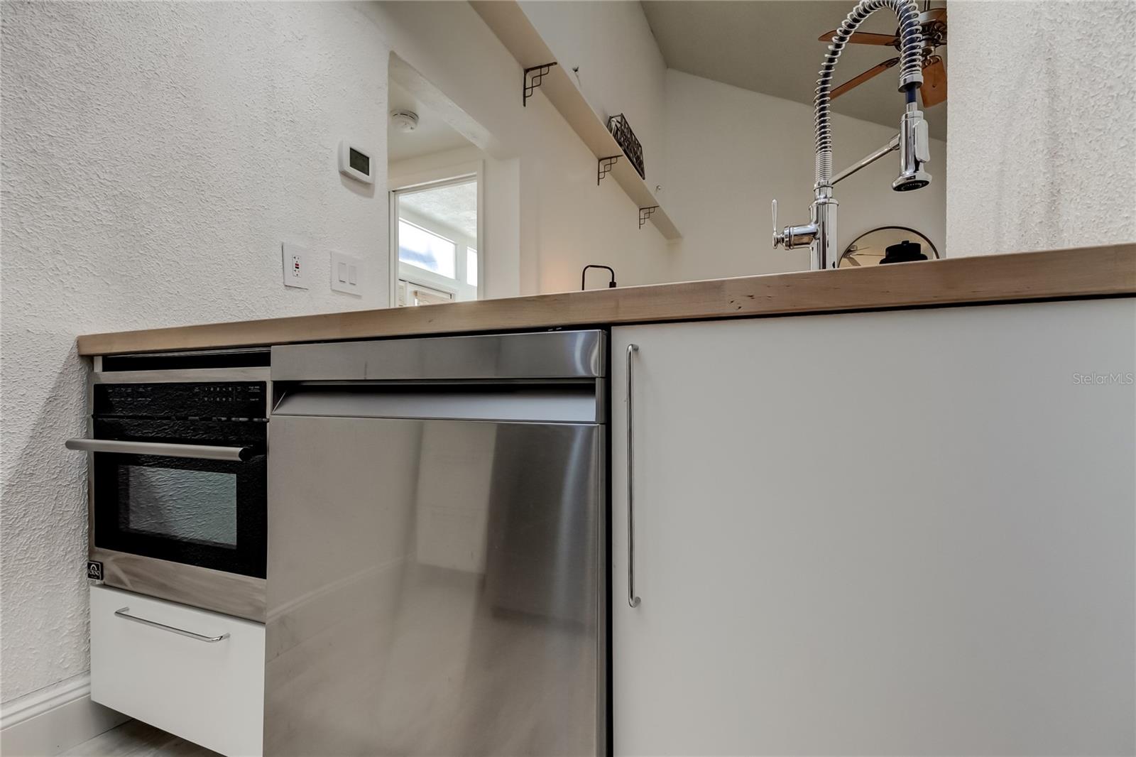 BEACON WOODS VILLAGE - Residential