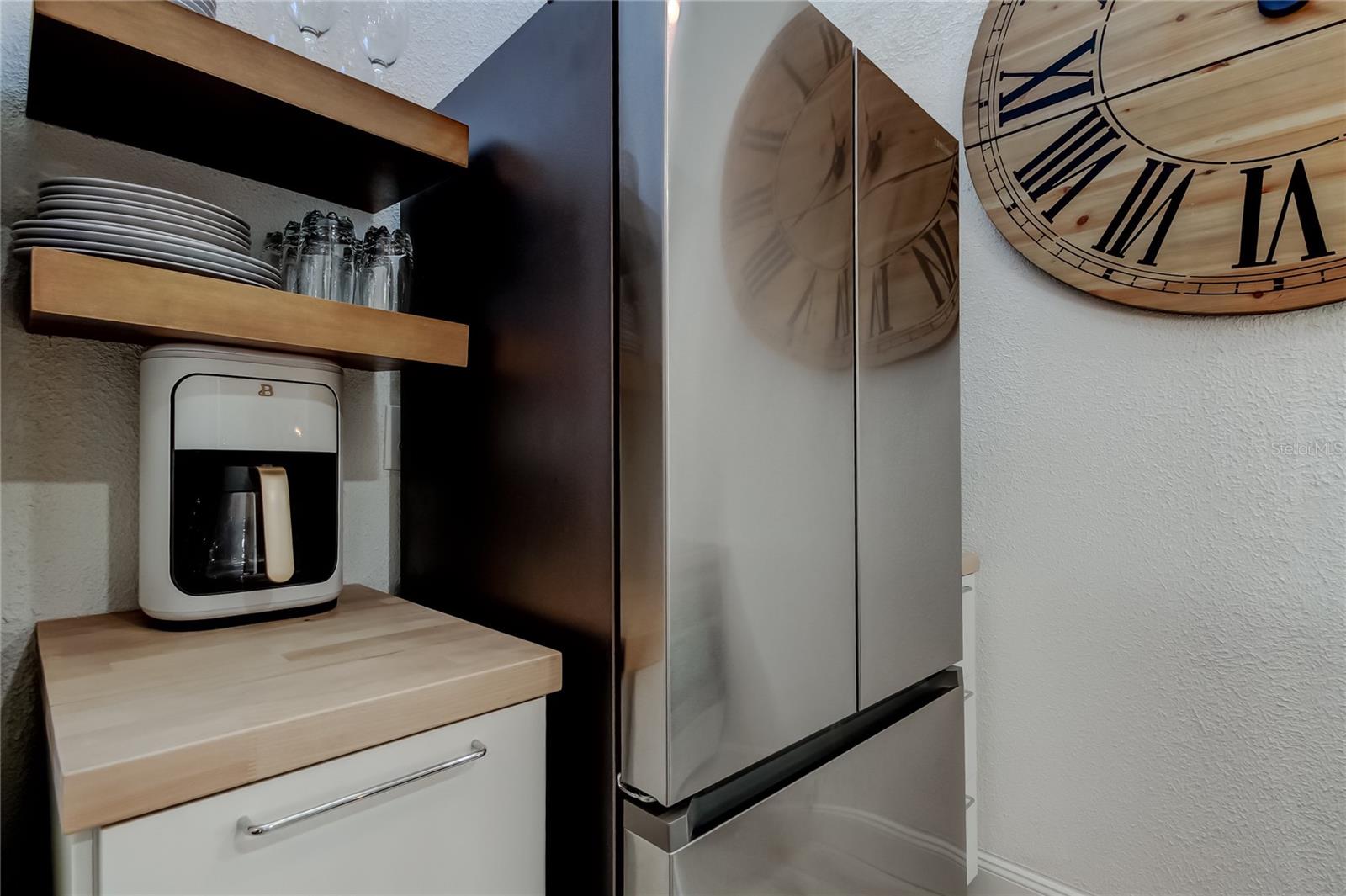 BEACON WOODS VILLAGE - Residential