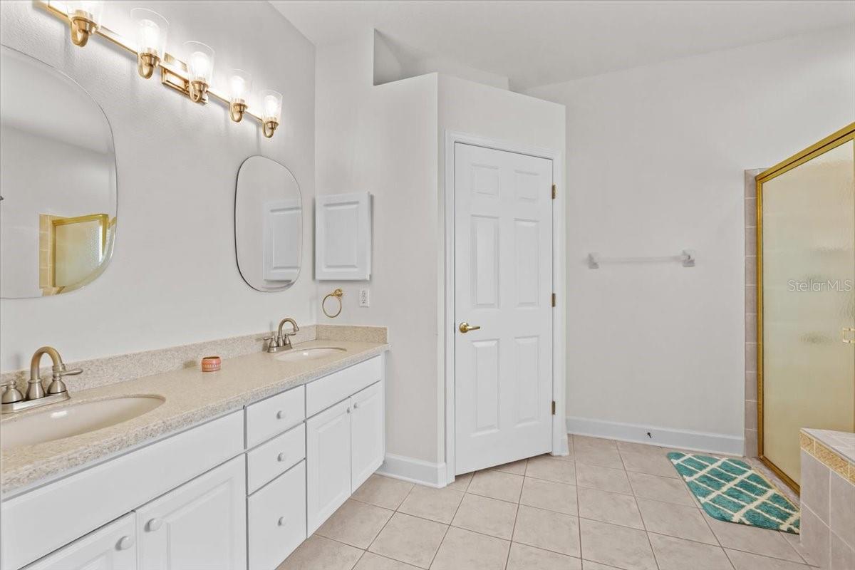 SILVER RIDGE - Residential