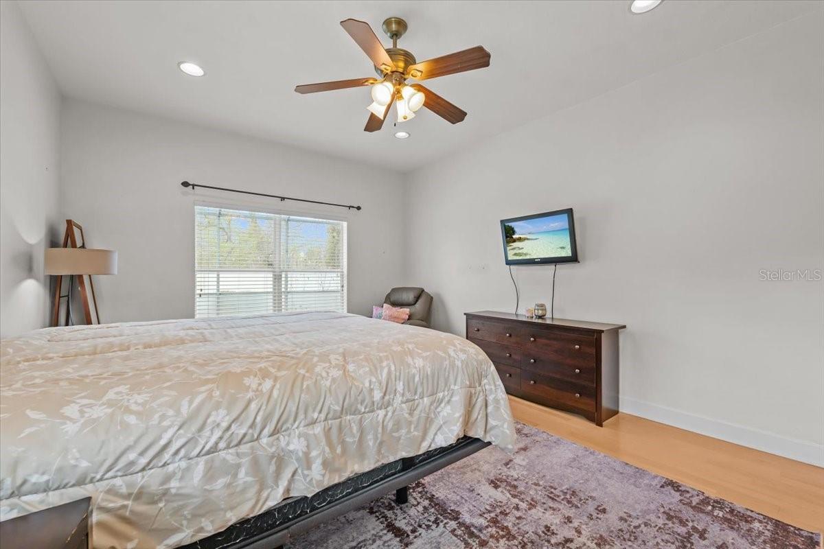 SILVER RIDGE - Residential