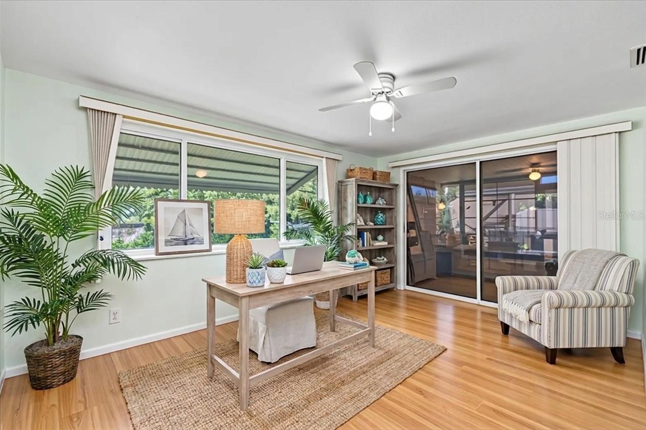 BEACON SQUARE - Residential