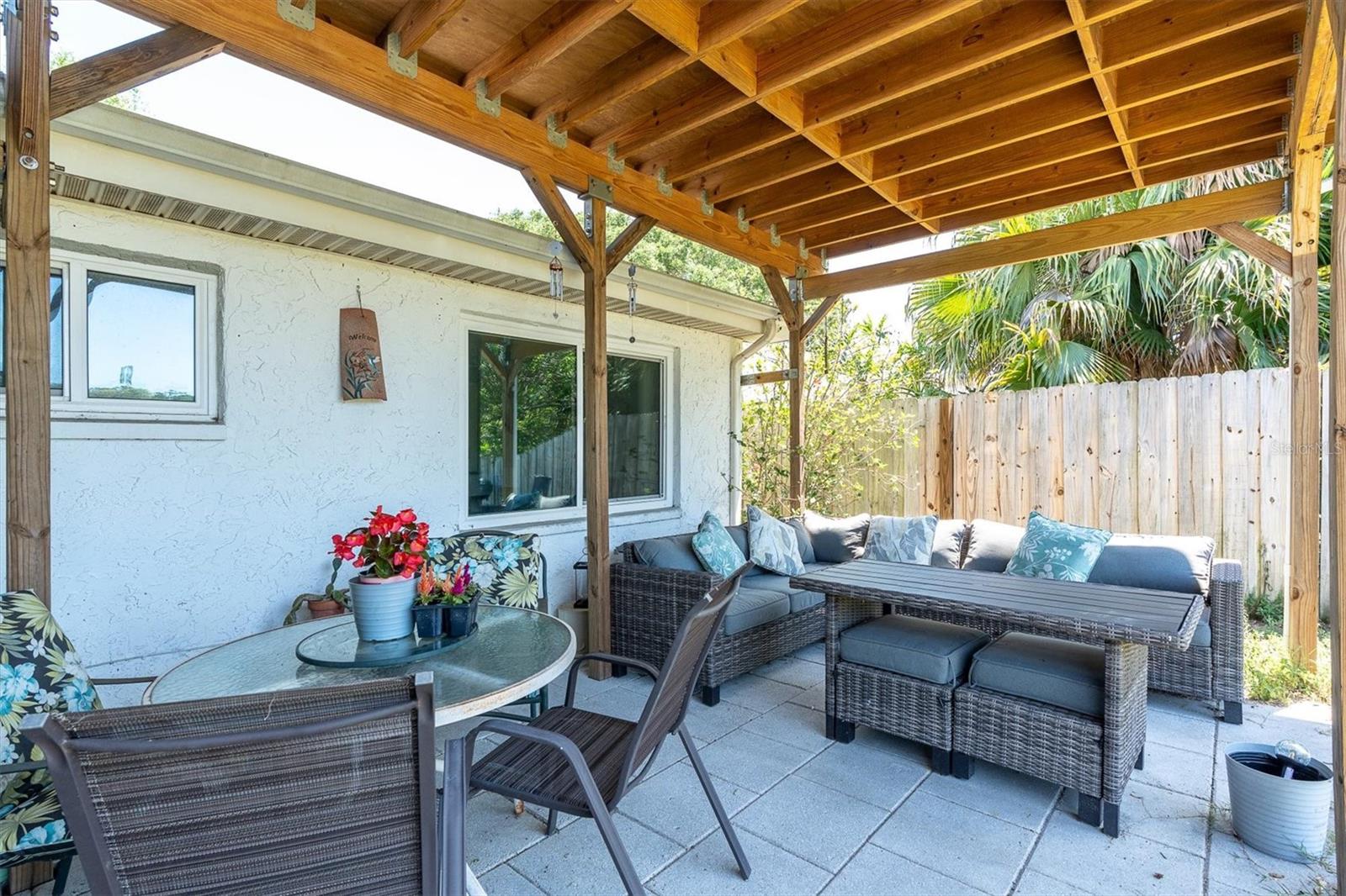 BEACON SQUARE - Residential