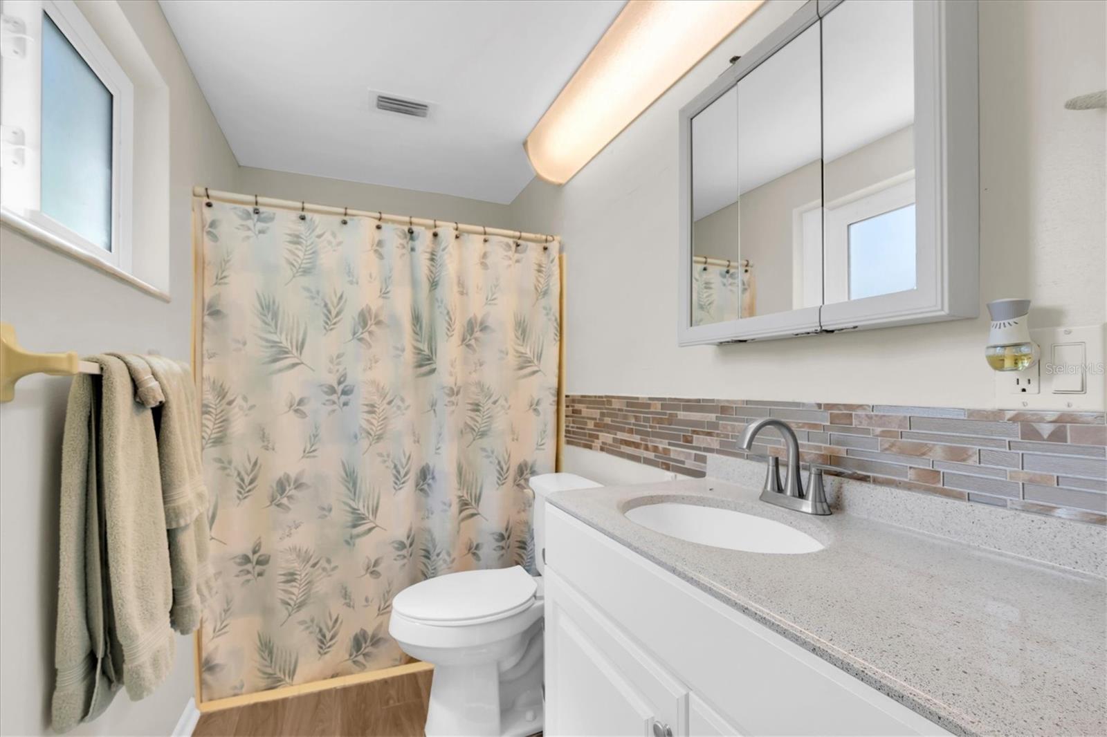 BEACON SQUARE - Residential