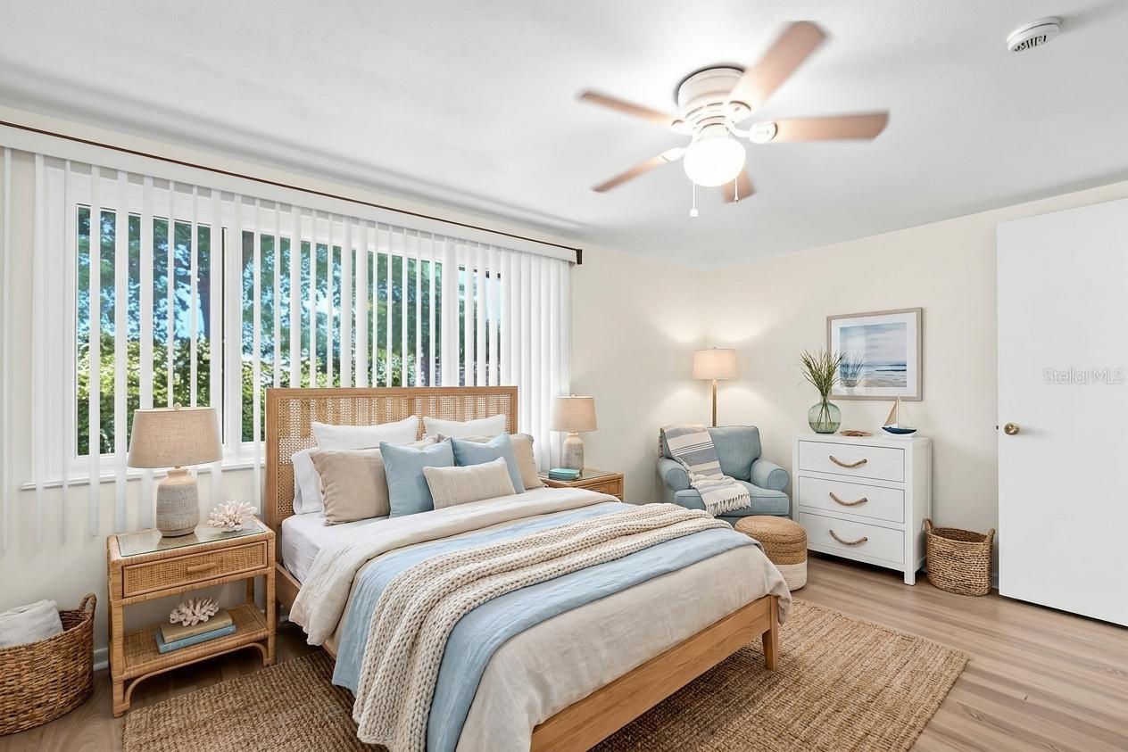 BEACON SQUARE - Residential