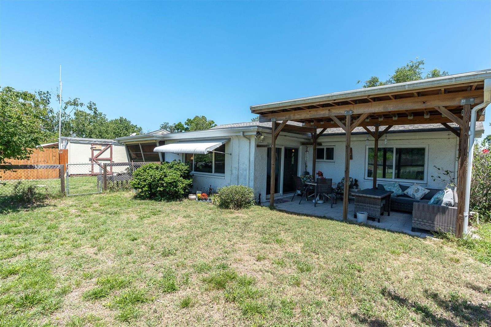 BEACON SQUARE - Residential