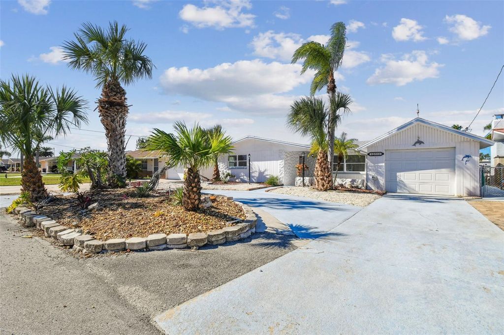 Photo of 13711 Allyn Drive, Hudson, FL 34667 (MLS # TB8446389)