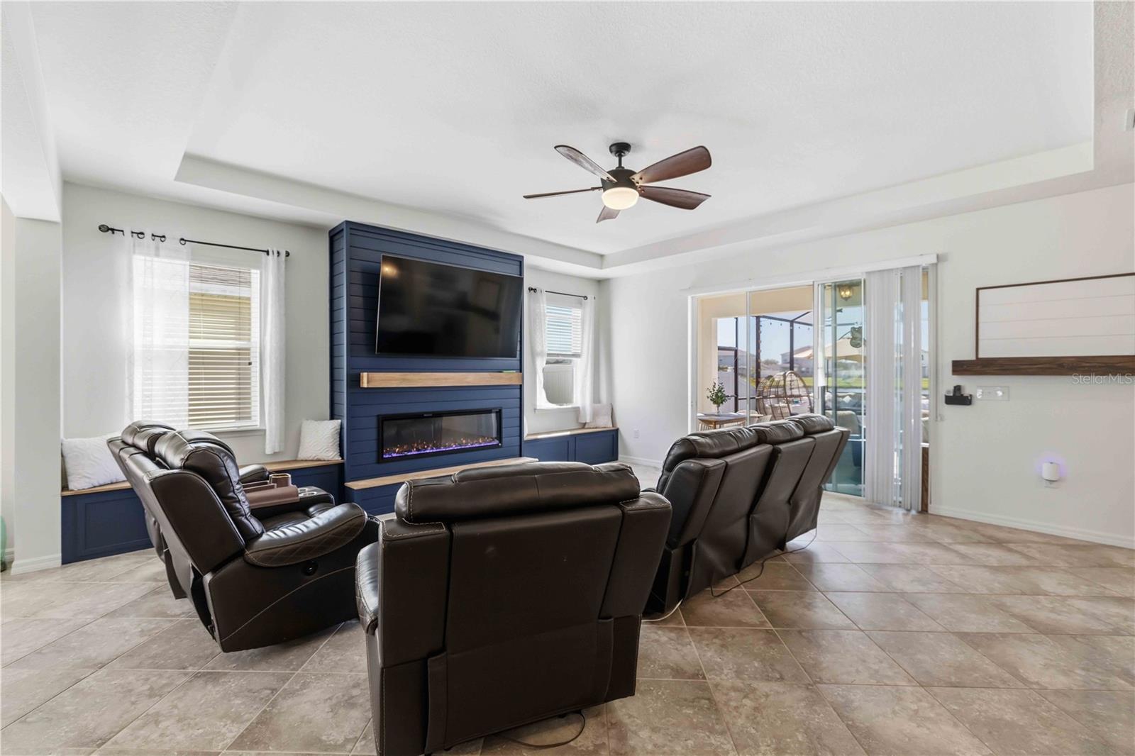 DEL TIERRA PHASE II - Residential