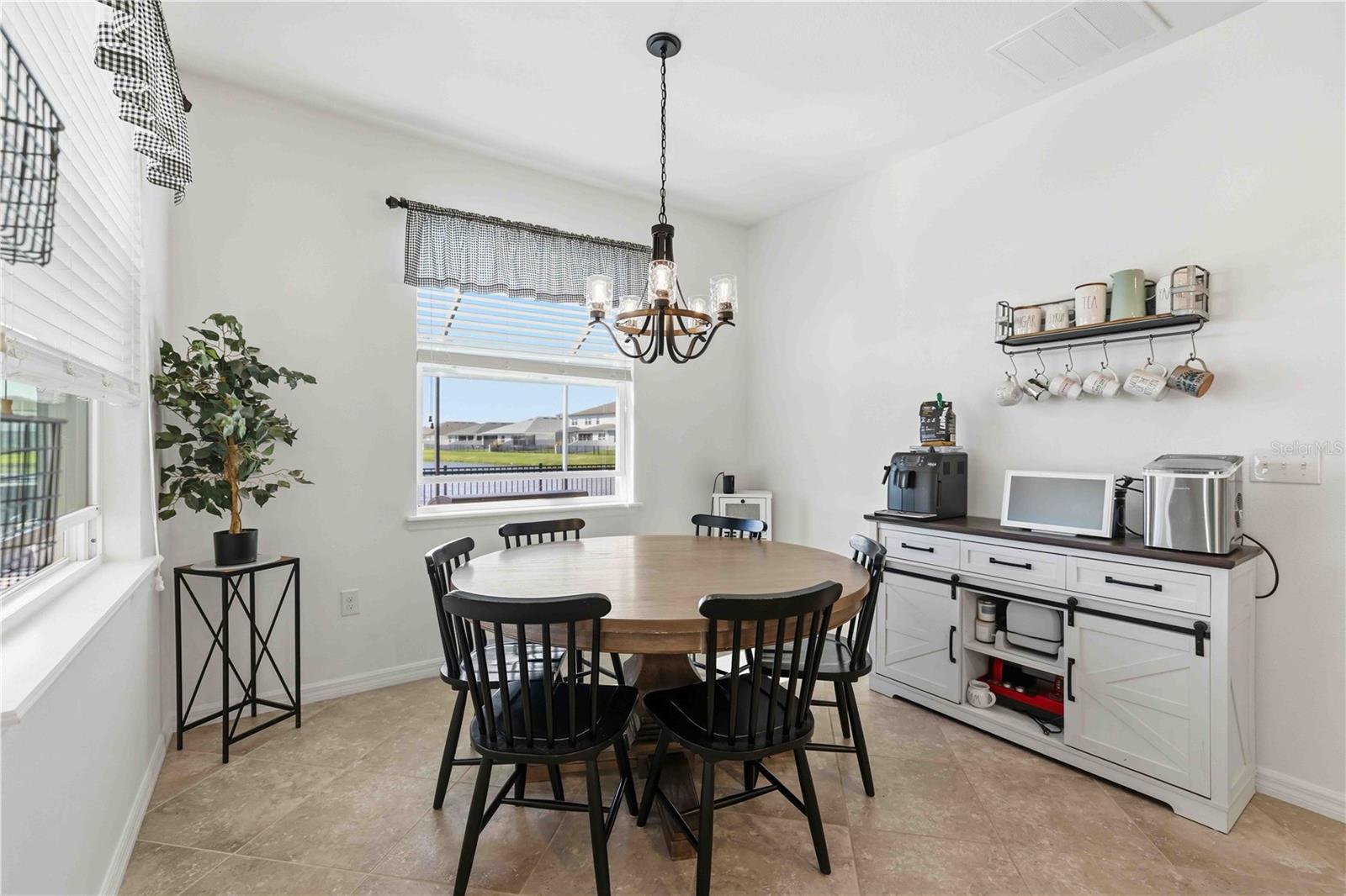 DEL TIERRA PHASE II - Residential