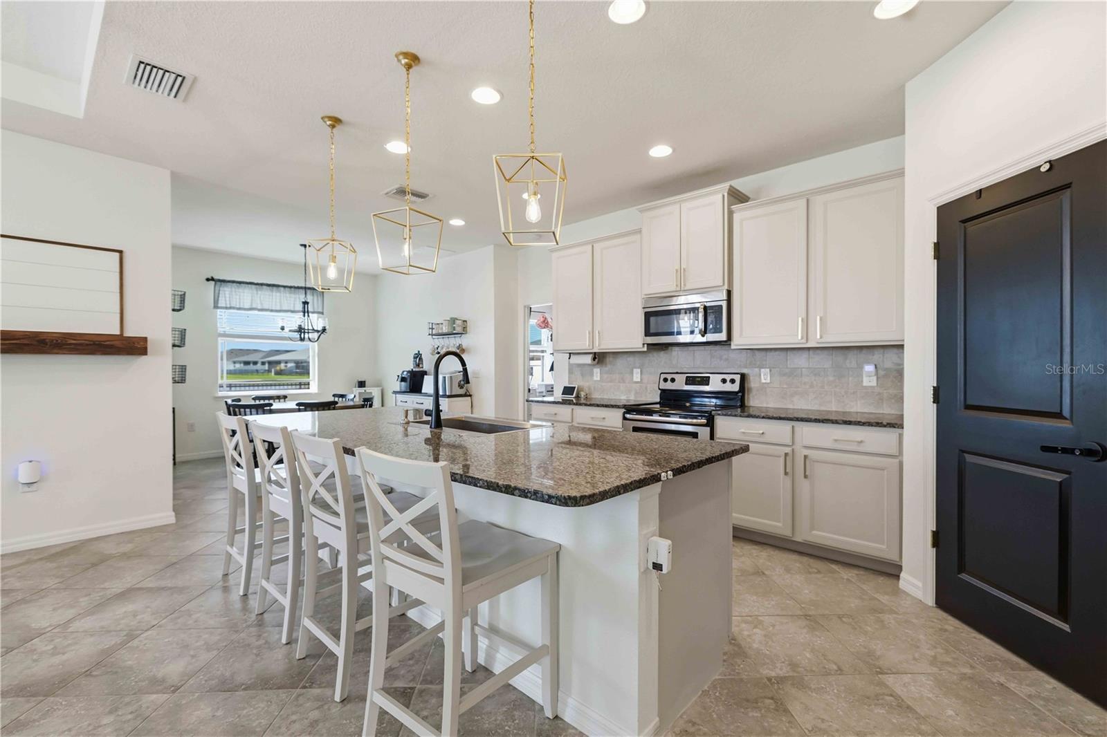 DEL TIERRA PHASE II - Residential