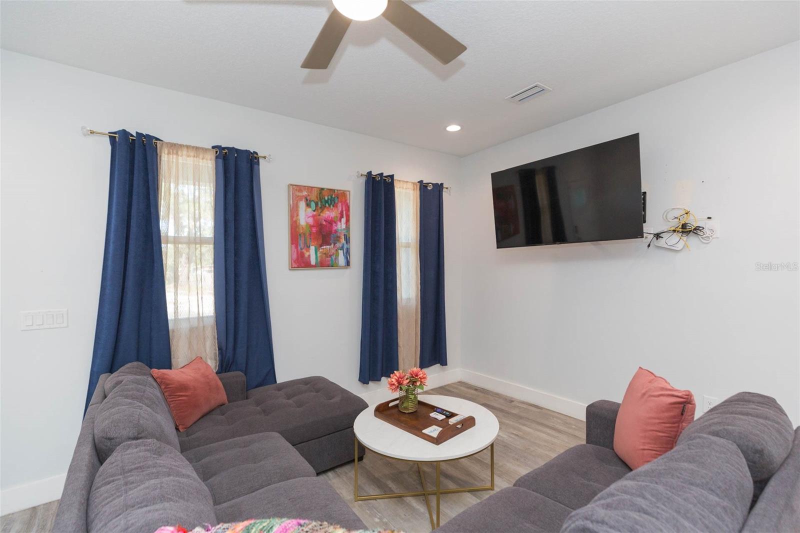 KATHRYN PARK - Residential Lease