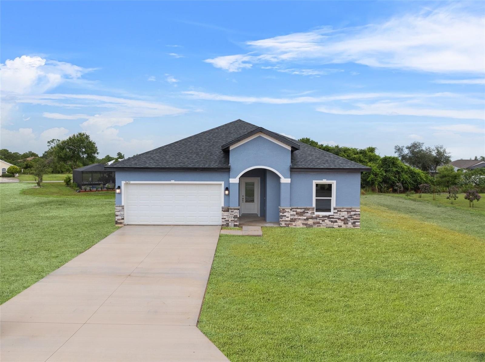 View SEBRING, FL 33872 house