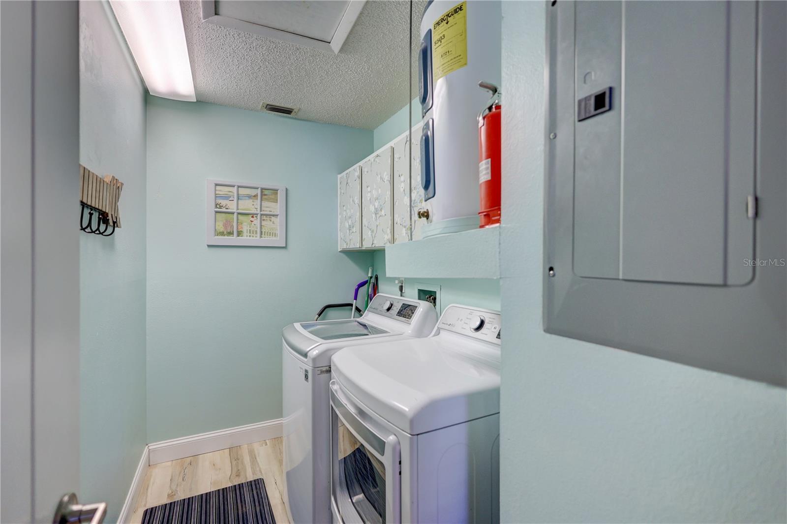 HIGHLAND LAKES VILLAS ON THE GREEN - Residential