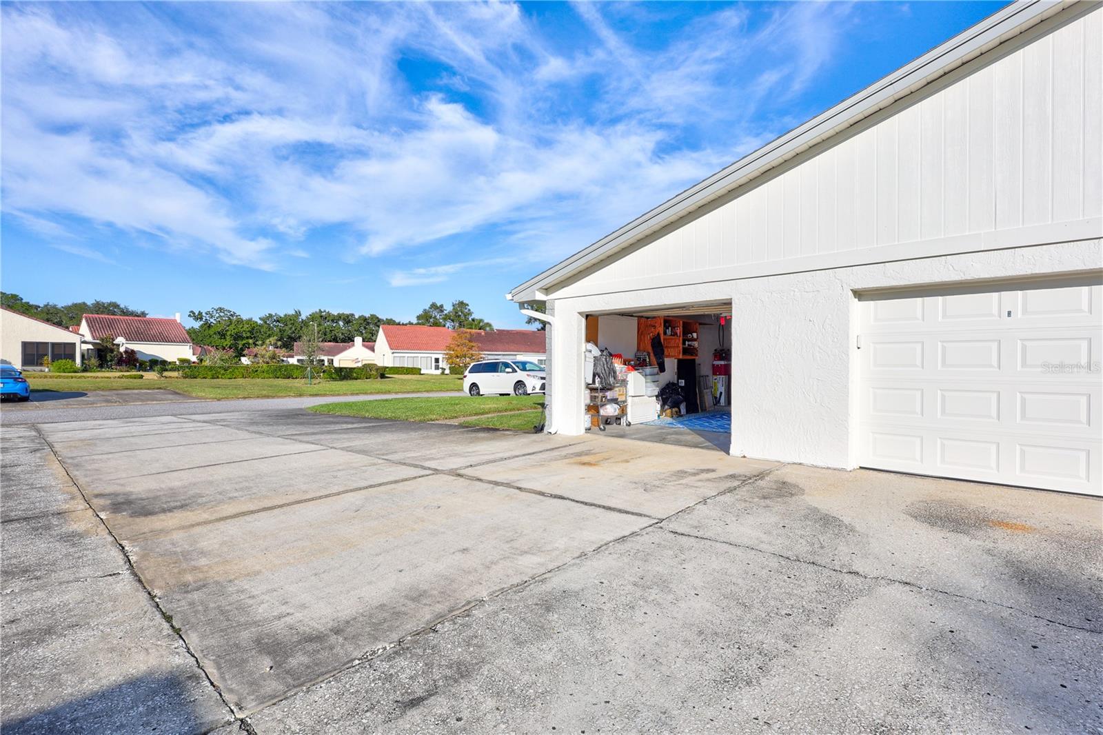 HIGHLAND LAKES VILLAS ON THE GREEN - Residential