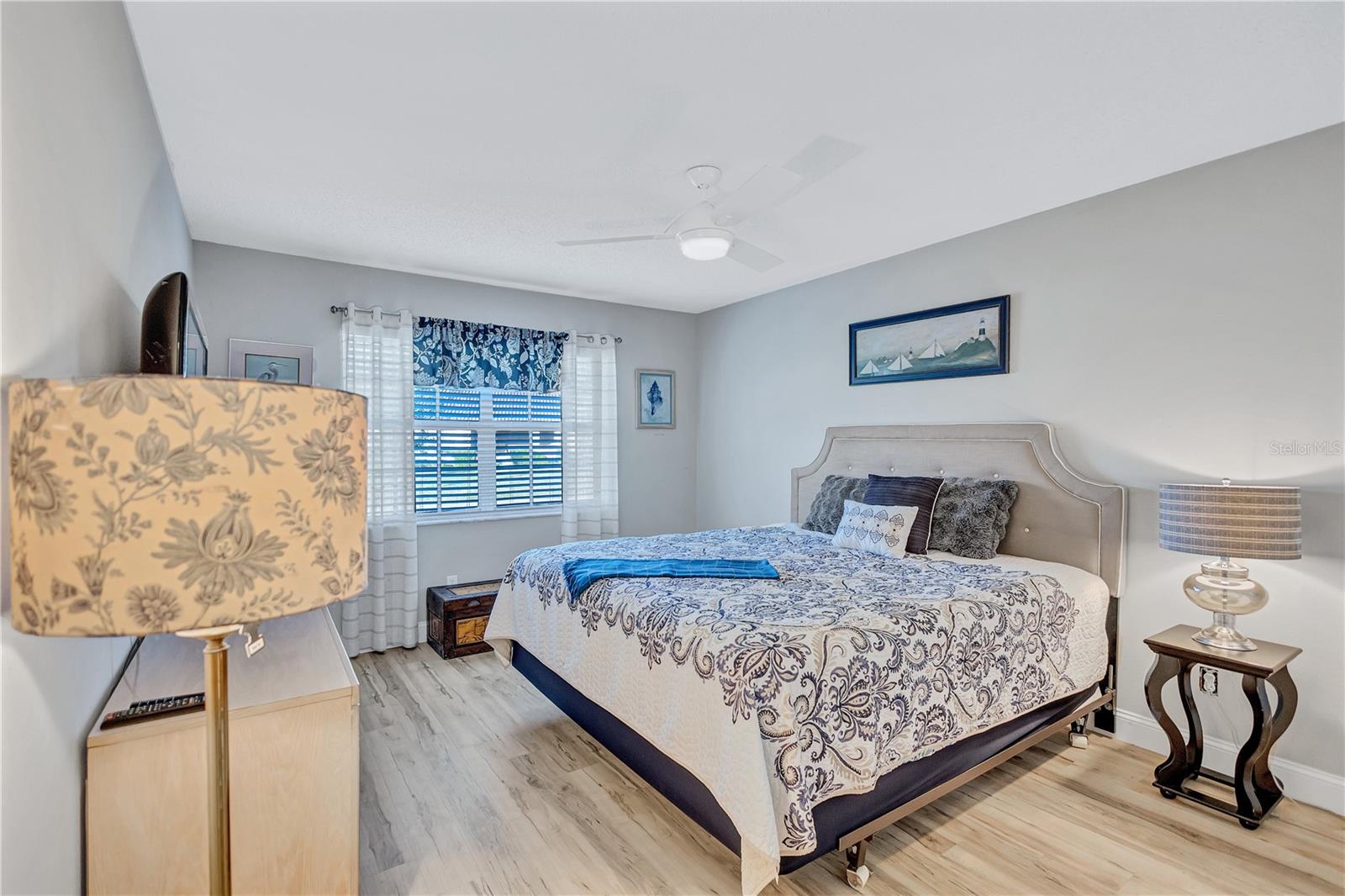 HIGHLAND LAKES VILLAS ON THE GREEN - Residential