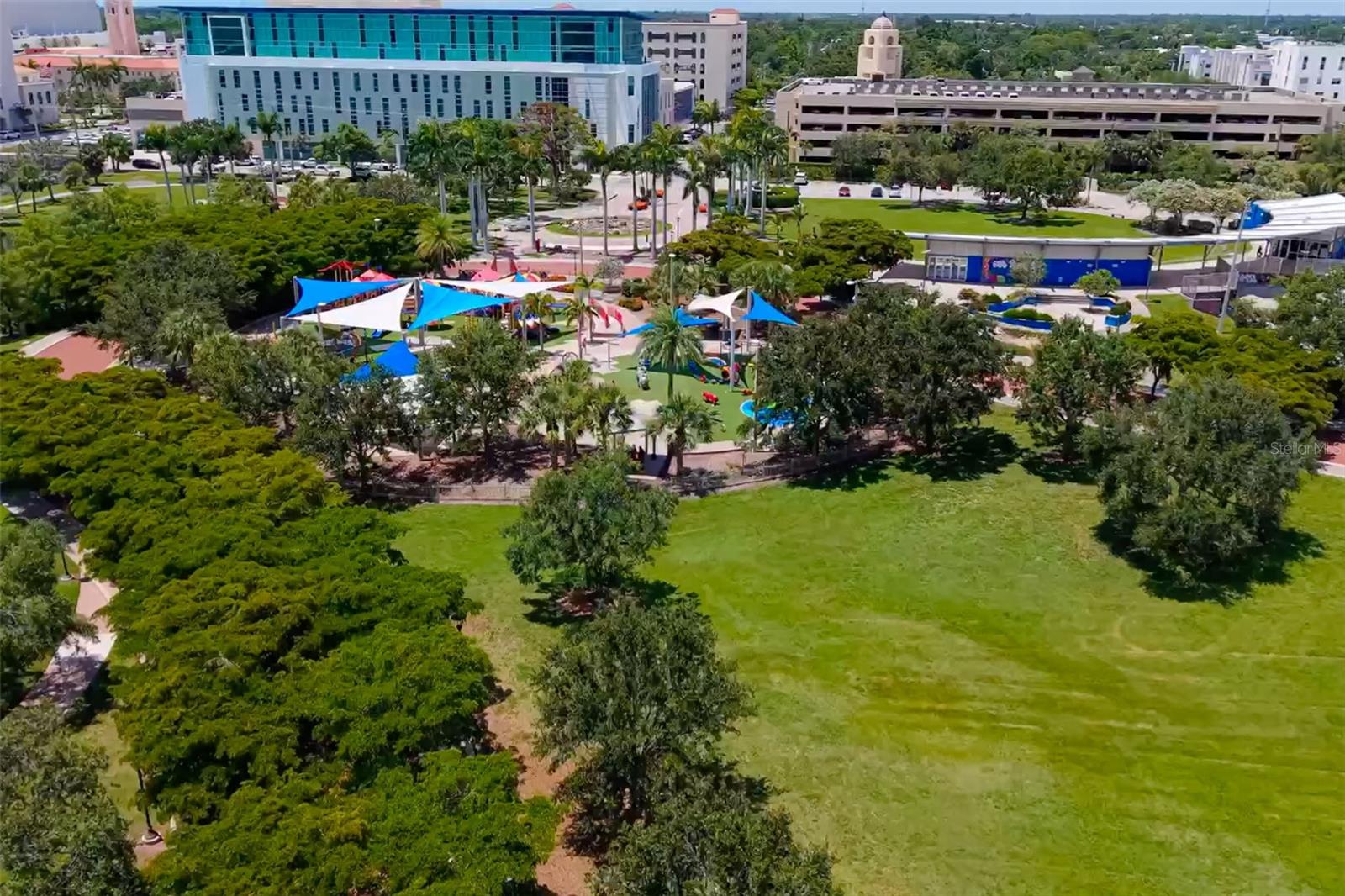 HUDSON PARK - Residential