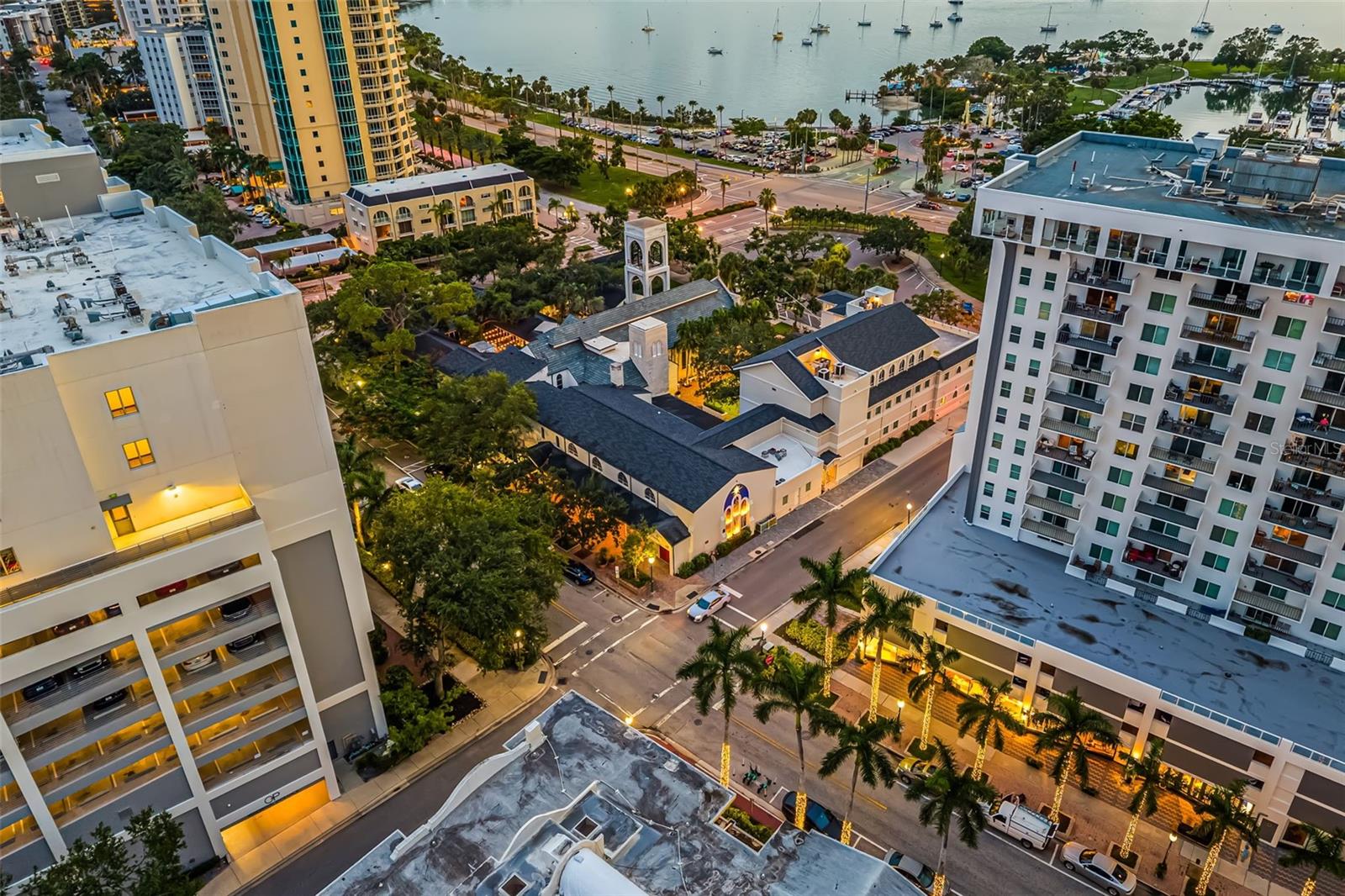 HUDSON PARK - Residential