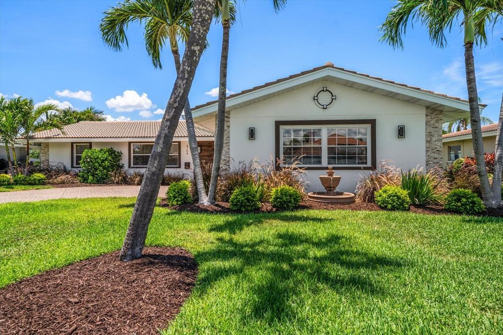 Photo of 4754 Overlook Drive NE, St Petersburg, FL 33703 (MLS # TB8399447)