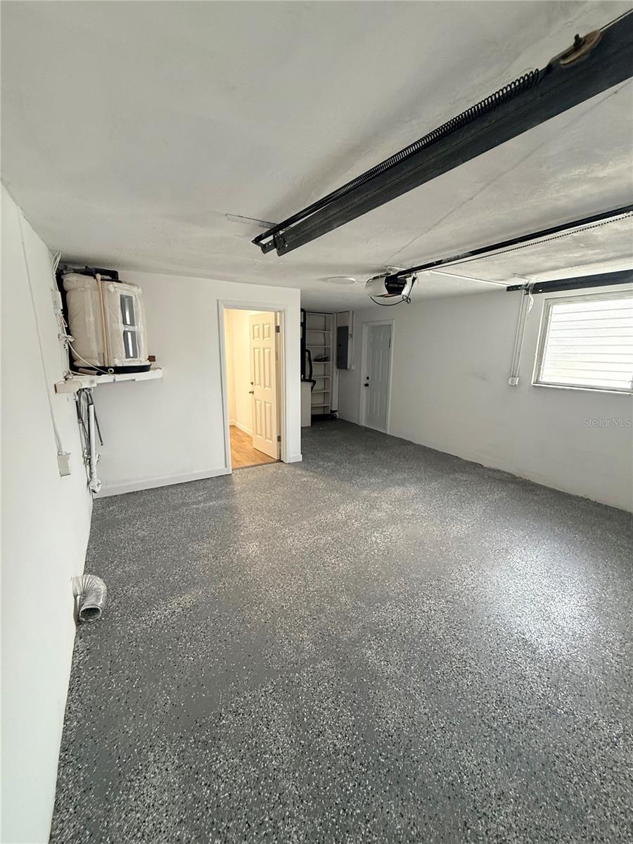 LA VILLA GARDENS - Residential