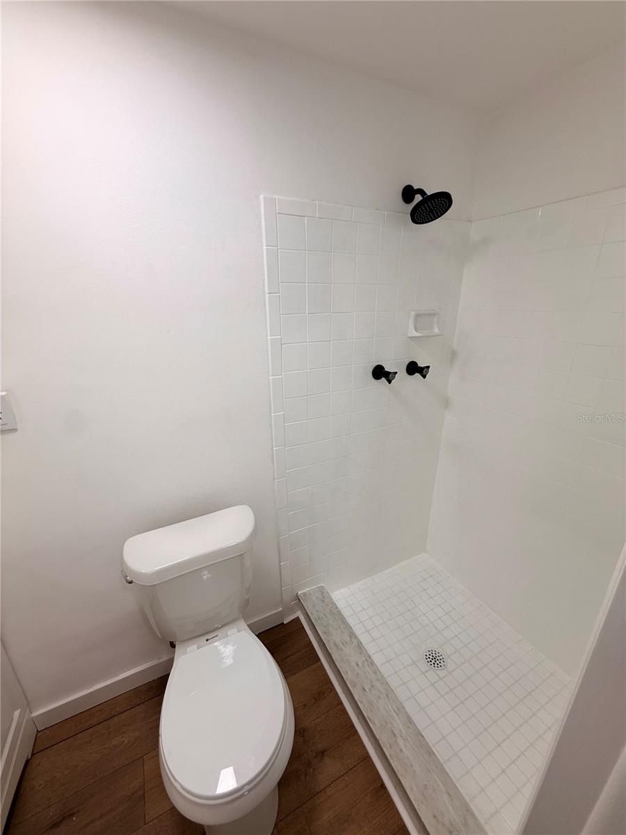 LA VILLA GARDENS - Residential