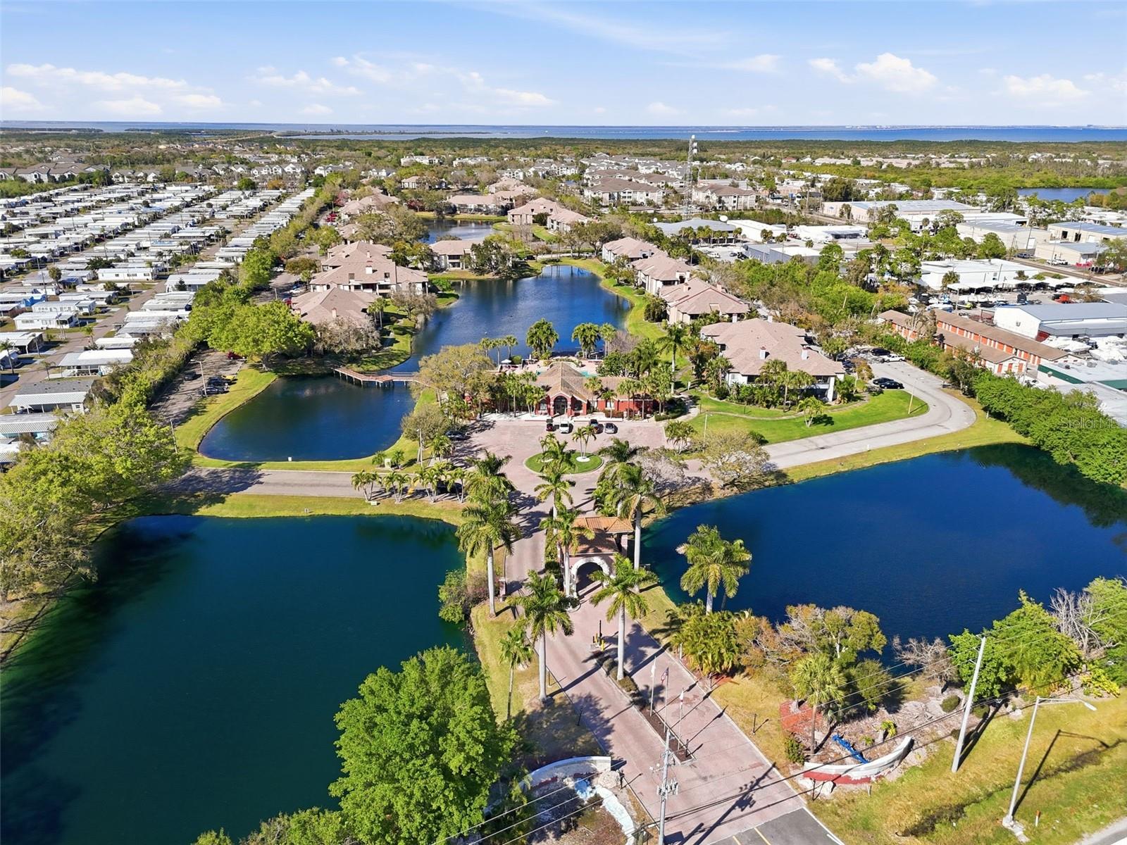 ITOPIA PRIVATE RESIDENCES CONDO - Residential