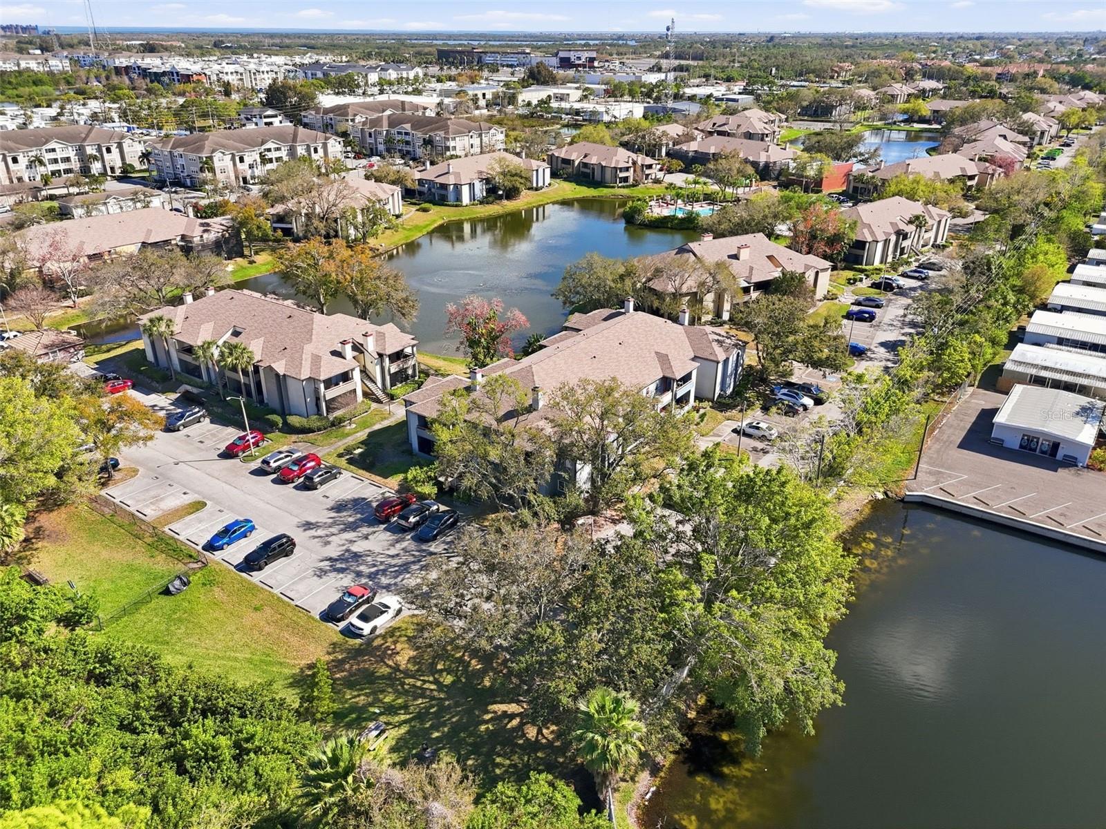 ITOPIA PRIVATE RESIDENCES CONDO - Residential