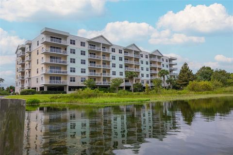 Photo of 4177 N Orange Blossom Trail #210, Orlando, FL 32804 (MLS # S5112365)