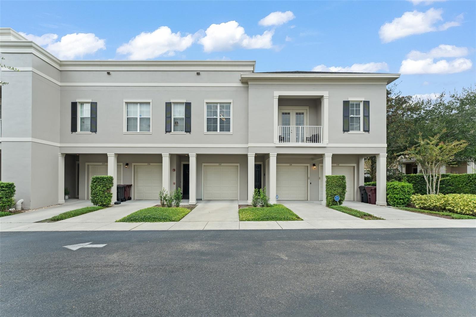 1725 FIREHOUSE LN 207