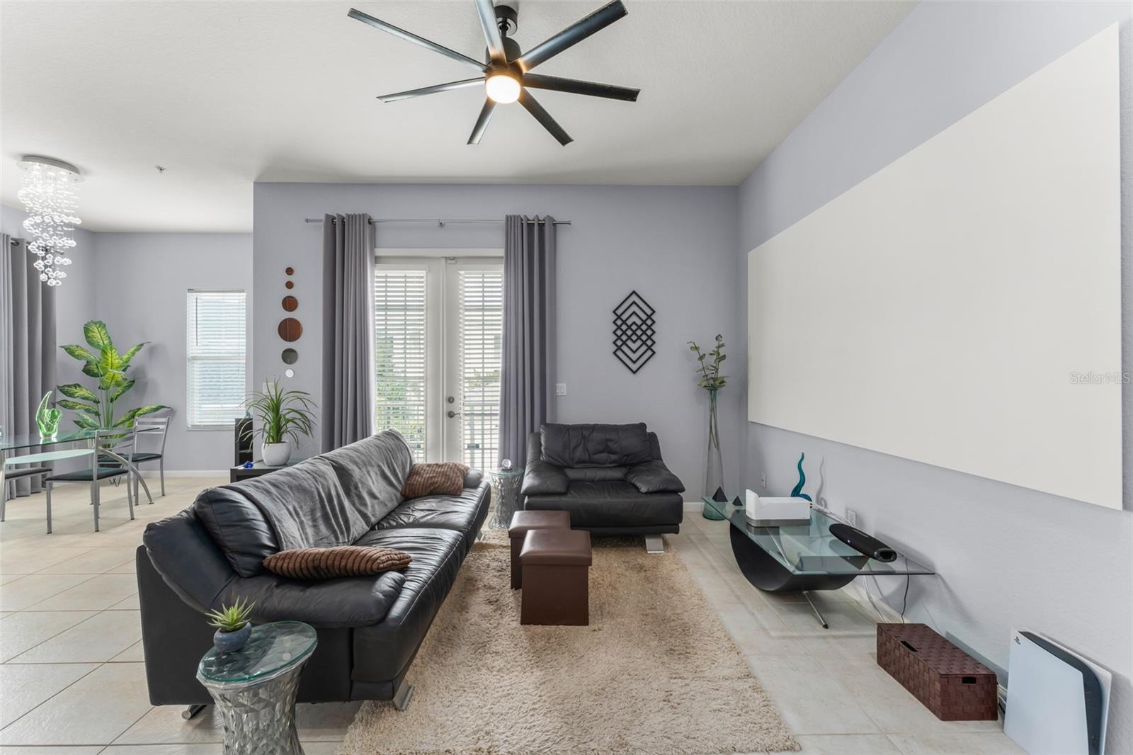 1725 FIREHOUSE LN 207