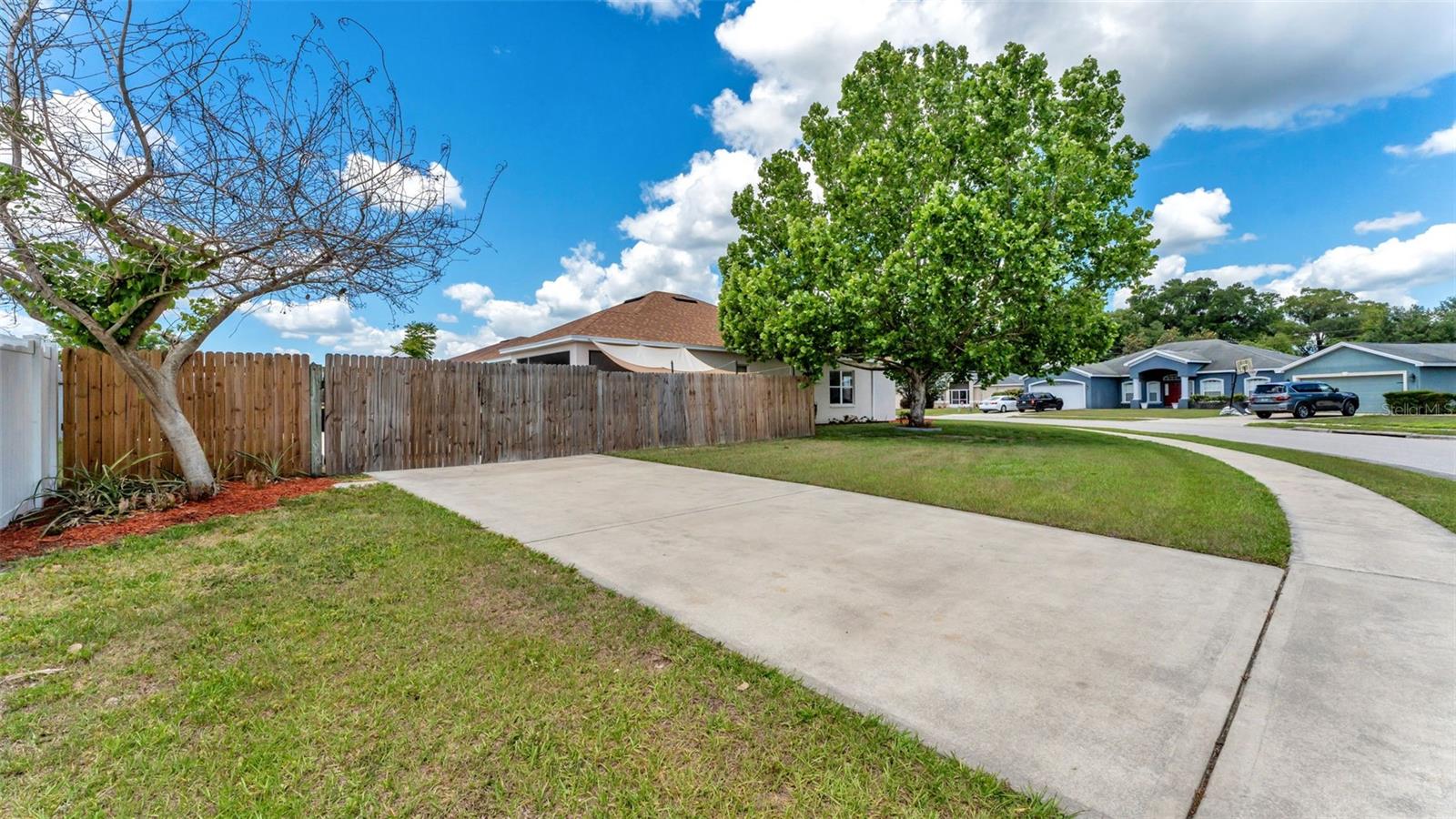 WINCHESTER ESTATES - Residential