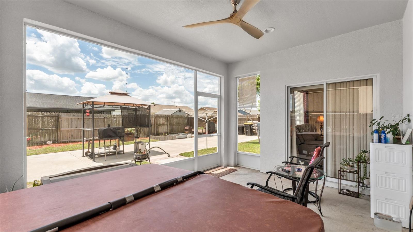 WINCHESTER ESTATES - Residential
