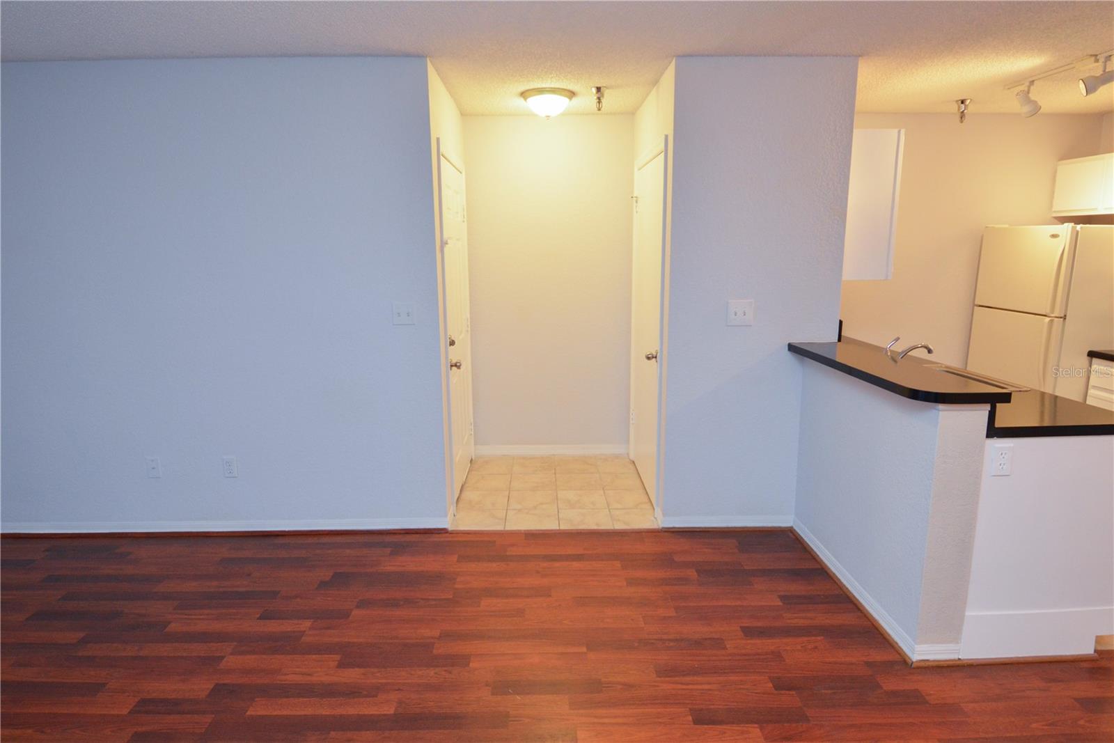 ITOPIA PRIVATE RESIDENCES CONDO - Residential Lease