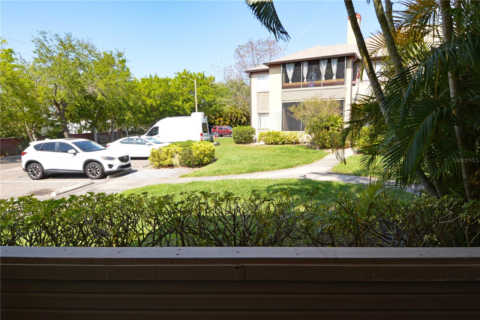 ITOPIA PRIVATE RESIDENCES CONDO - Residential Lease