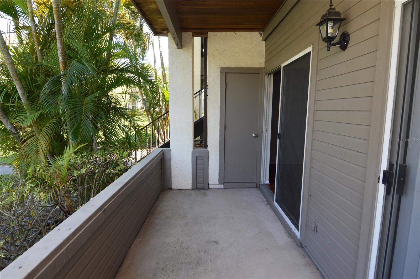 ITOPIA PRIVATE RESIDENCES CONDO - Residential Lease