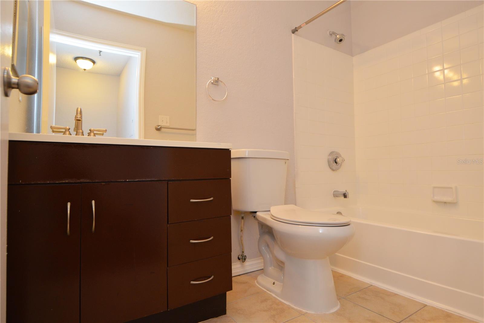 ITOPIA PRIVATE RESIDENCES CONDO - Residential Lease