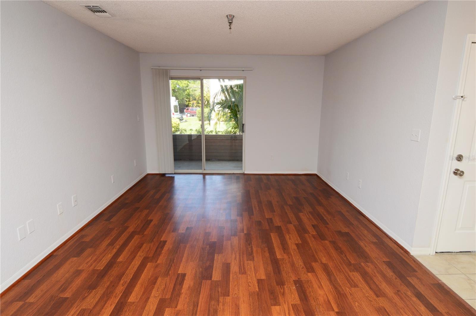 ITOPIA PRIVATE RESIDENCES CONDO - Residential Lease