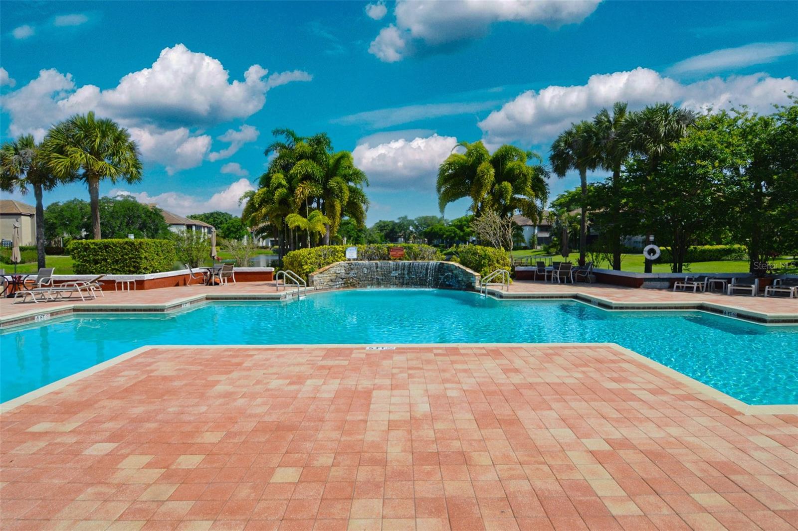 ITOPIA PRIVATE RESIDENCES CONDO - Residential Lease