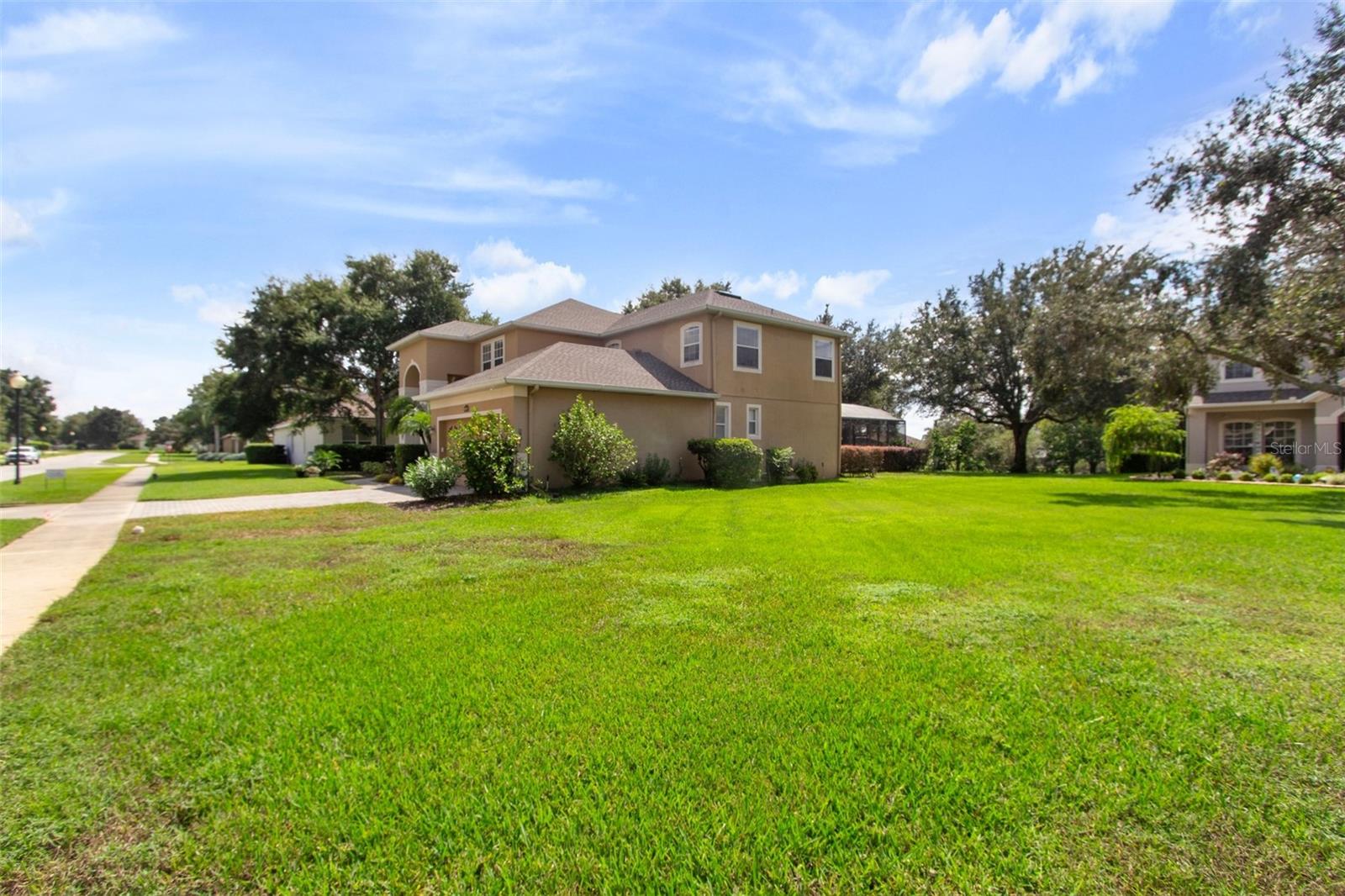 4077 GREYSTONE DRIVE