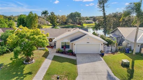 Photo of 2816 34th Avenue Drive E, Bradenton, FL 34208 (MLS # A4666659)