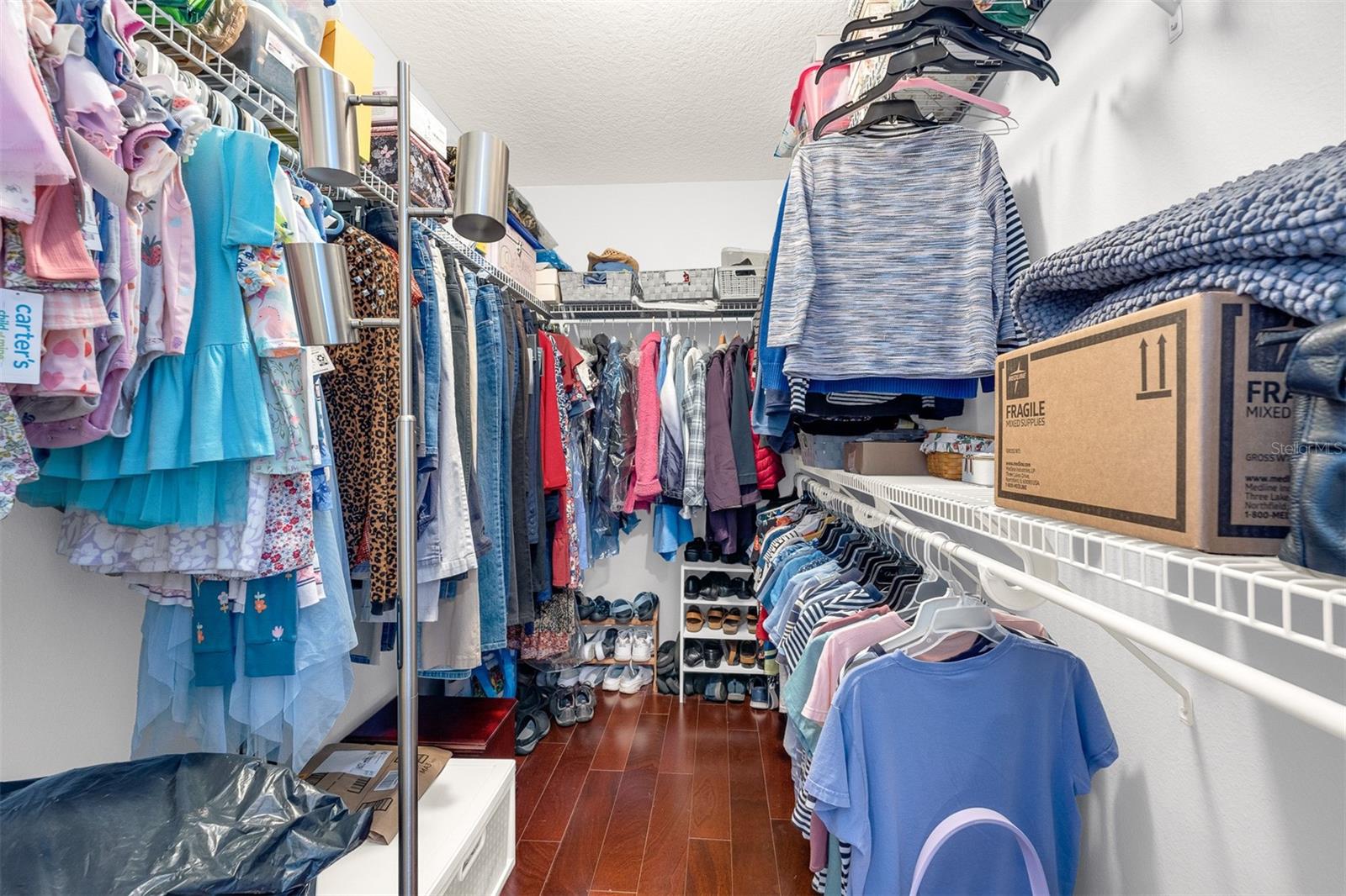 STONEYBROOK WEST - Residential