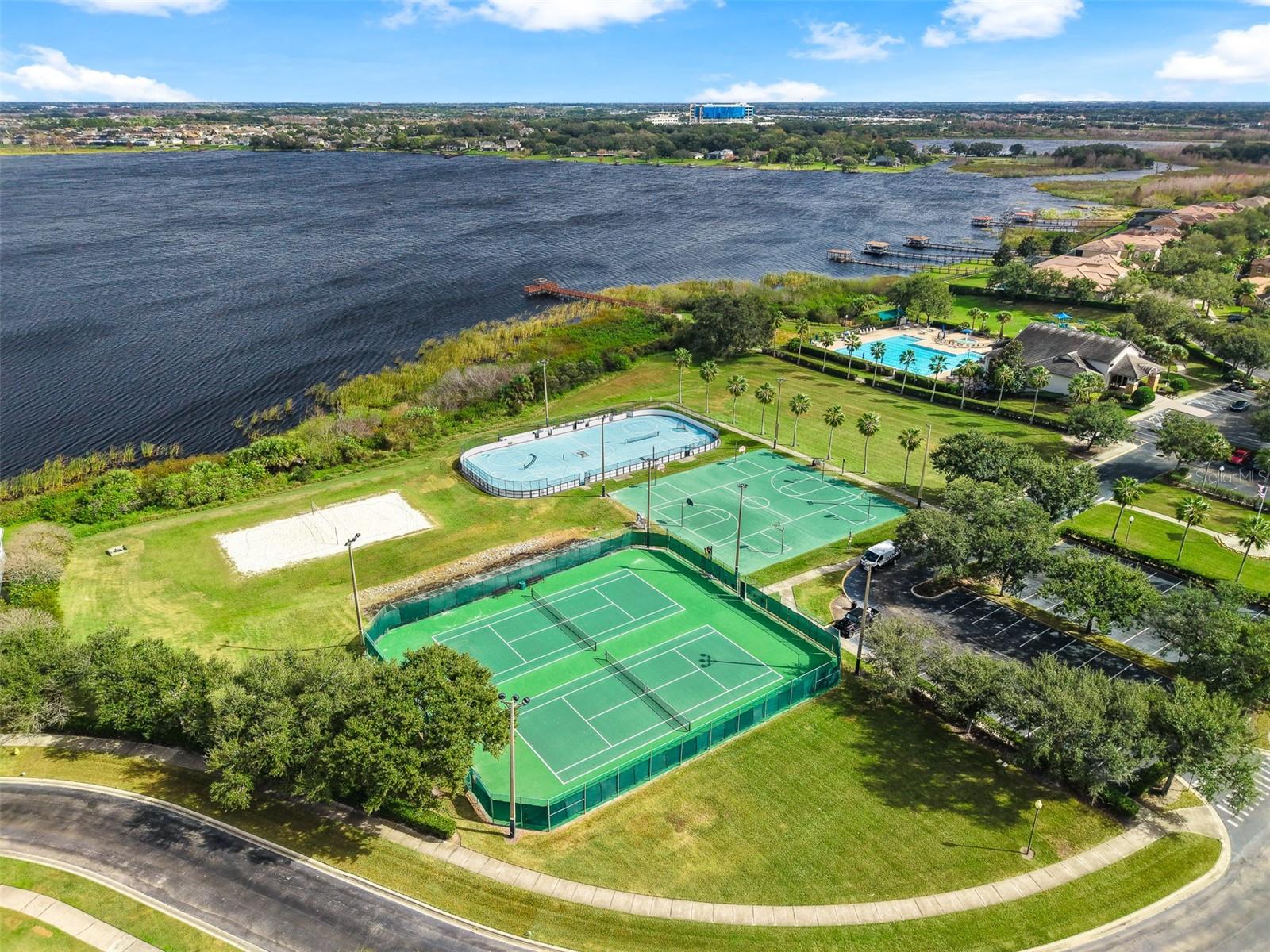 STONEYBROOK WEST - Residential